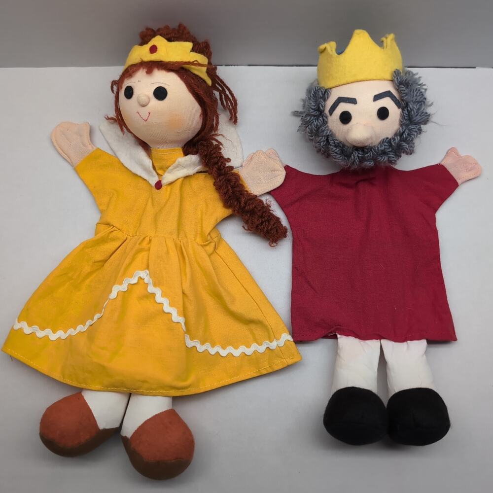 Lot of 2 Hand Puppets King and‎ Queen Czech Republic FLAWS
